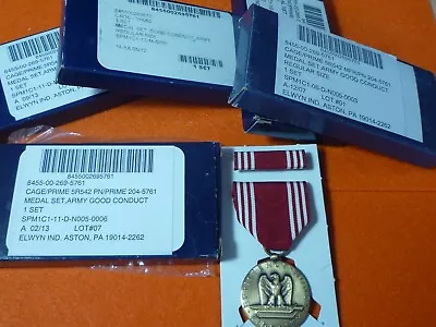 Us Army Good Conduct Medal Set - Box Of Issue - Mint E-gi Hallmark • £12.95