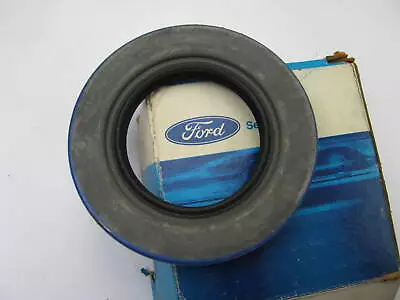 NEW - OEM Ford D4TZ-7B215-D Transfer Output Shaft Seal • $12.99