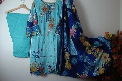 NEW BAROUQRE Linen Salwar Kameez Embroidered Stitched 3pc Suit With Linen Duptta • £23