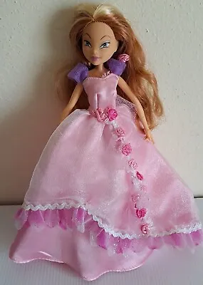 Winx Club Doll Flora With Ballgown 2004 ~  Season 1 Doll ~ Excellent Condition ~ • $90