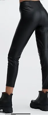 Fabletics Women's Vegan Leather Pull-On Leggings Black Side Zip  XL NWT Stretch • $30