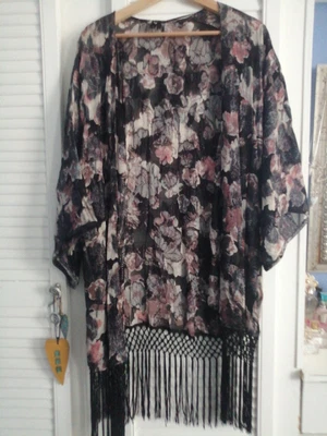 £8 • Buy Top Shop Fringed Kimono Size 12