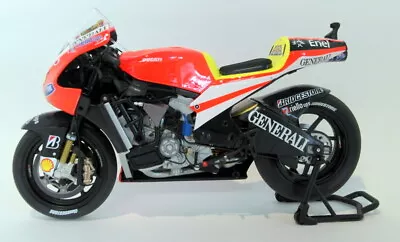 Minichamps 1/12 Scale Diecast 122 110046 Ducati Desmosedici GP11 2011 Rossi • $187.99