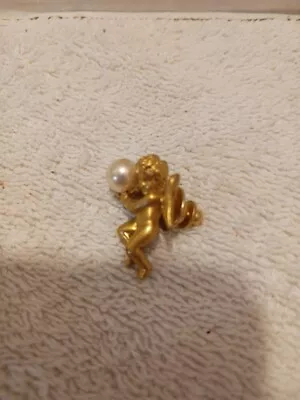 Vintage Avon Gold Tone Faux Pearl Angel Pin 1.25” 3d • $2.50