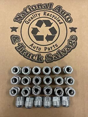 24 Dual Thread GM OEM Lug Nuts M14x1.5 For Chevy Silverado Tahoe GMC NTO • $22.99