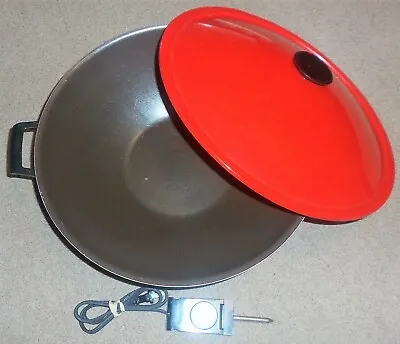 WEST BEND 1000 WATT ELECTRIC WOK MODEL 79506X Fully Submersible 14.5  Red • $19.99