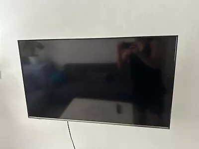 Samsung Smart TV 40 INCH  • £200