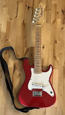 VTG Harmony Model 02825 Short Scale 1/2 Size Electric Guitar Candy Apple Red 32  • $79.99