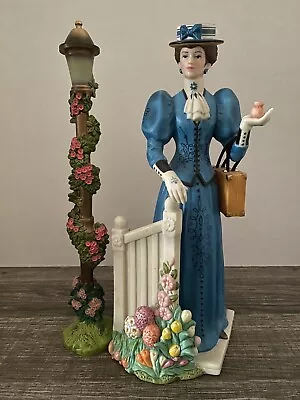 Avon Presidents Club 2009 Award Mrs. Albee Figurine Full Size W/ Lamp Post. MINT • $25