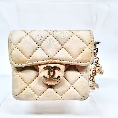 Chanel Key Case  Beige Leather 3255785 • $0.99