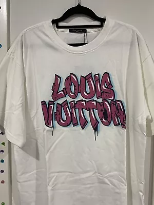 Brand New Louis Vuitton Graffiti Logo T Shirt Size M • £286.49