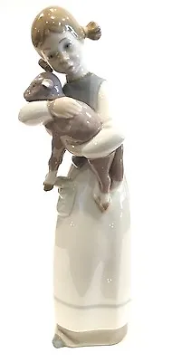 Lladro Girl With Lamb 8-3/4  Tall #1010  • $39.99