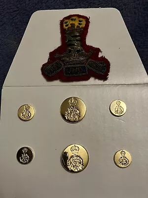 11th Hussars Blazer Badge&buttons • £18