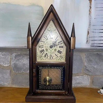 New England Clock Company 8 Day Spring Wound Pendulum Clock With Windup Key Work • $149.99