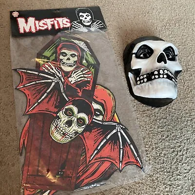 Misfits Trick Or Treat Studios Halloween Mask Decorations Fiend Crimson Ghost • $50