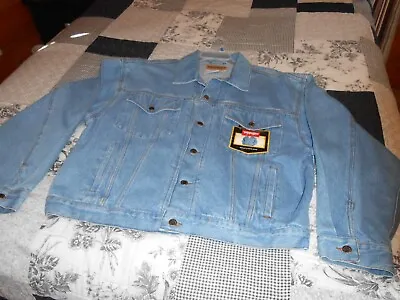 Wrangler Unlined Denim Jacket For Men Size - XL - Denim • $39.99