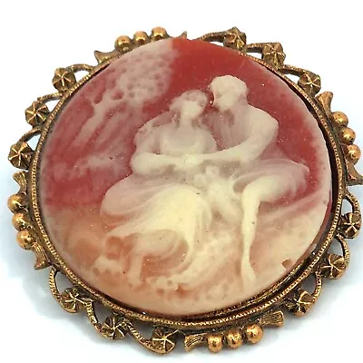 Vintage Cameo Brooch • $25