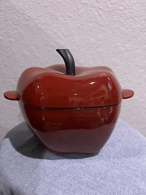 Martha Stewart Collector's Enameled Cast Iron 2QT Apple Casserole • $35