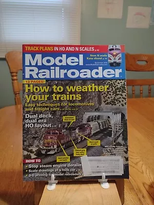 Model Railroader Magazine: November  2014.  (RRR10).  • $1.75