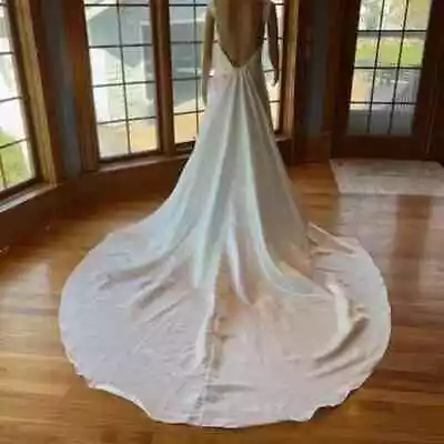 Maggie Sottero Ivory Satin Empire Detach Train Bridal Gown Wedding Dress Size 6 • $99.95