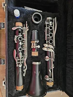 Vito Leblanc V40 Bb Clarinet Just Serviced And Band Ready  • $179
