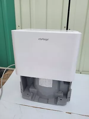 Challenge 12 Litre Dehumidifier Missing Parts  Power Tested Only Spare Or Parts  • £19