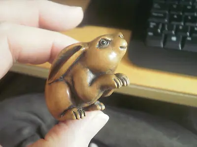 2b.  Hand Carved Box Wood Netsuke Hare Or Rabbit Front Paws Up Over 30 Yrs Old • £32.99