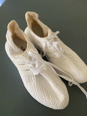 $35 • Buy 🎈 ADIDAS ULTRA BOOST White Runners Running Shoes Sneakers 8 9