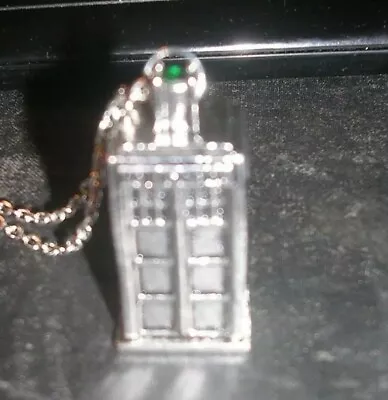 Doctor Who Tardis Necklace • £8.68