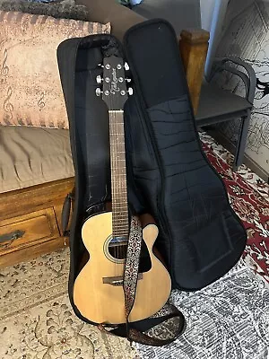 Takamine Acoustic Electric Guitar G Series EG220C • $160