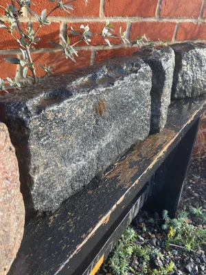£1100 • Buy Reclaimed Granite Cobbles Setts Pavers Blocks 10 Ton Bags - Pink / Dark Grey /