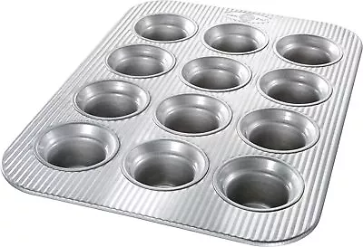 Bakeware Nonstick Crown Muffin Pan 12 CUP Crown Muffin Pan Crown Muffin Pan • $37.34