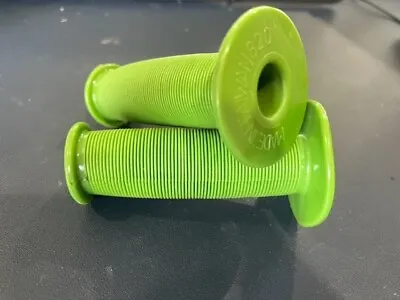 ! Vintage Old School Nos Green Toadstool Bmx  Grips 4 Db Gt Mongoose • $24.50