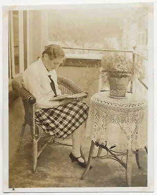 49/843 Photo - Old Times - Young Woman Reading - Basket Furniture • £5.15