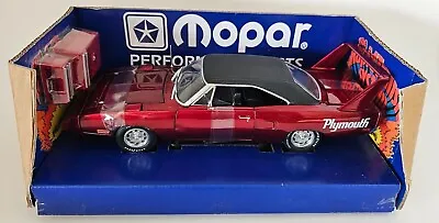 1/18 ( IB )  1970 Plymouth Superbird  Candy Apple Red  1 Of 500  In The Box  • $229.95