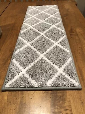 COSY HOMEER 7-piece Stair Treads NonSlip Carpet 28in X 9in Grey & White NEW! • $40