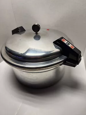 Vtg Mirro-Matic 12 Quart M-0512-11 Pressure Cooker Canner W/ Jiggler/Tray/manual • $50