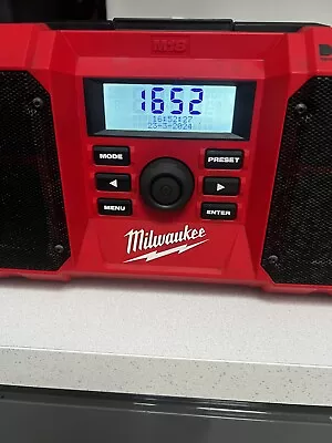 Milwaukee M18 JSRDAB+ Site DAB Radio Mains Or Battery • £65