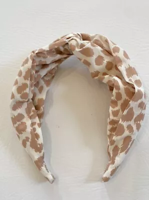 J.Crew Women's Pink And White Animal Print Knot Headband🐆 • $6.99