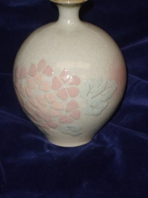 $29.99 • Buy Japanese Studio Art Pottery Vase - 5.5  Tall - Signed