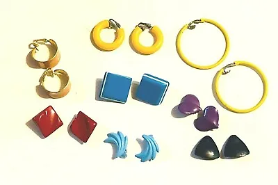 Vintage Lot Of 8 1960s Earrings Enamel Plastic Hoop Heart Abstract Clip On • $10.99