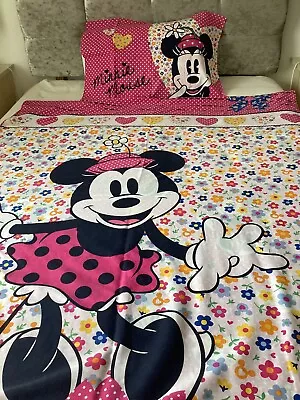 Disney Minnie Mouse  Single Bed Set (dunelm ) • £5
