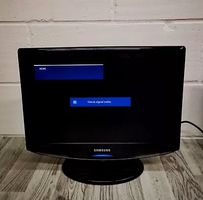 Samsung LED 19  TV Monitor - Black - Unit Only (LE19R86BD) *See Description* • £24.99