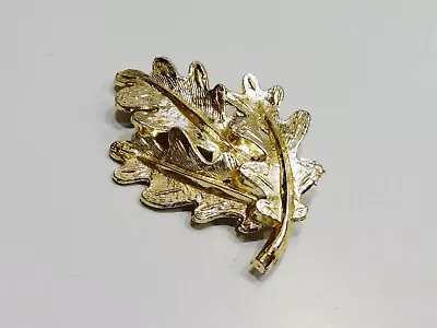 Vintage TRIPLE 3 OAK LEAF GOLD TONE PIN Brooch Textured Curved Leaves Costume • $11.99