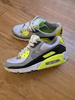 Size US8.5/EUR40 - Nike Air Max 90 Volt 2020 Sneaker  • $50