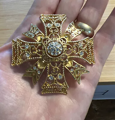 Kenneth Jay Lane KJL Gold Tone Maltese Cross Crystal Flip Center Brooch Pendant • $58