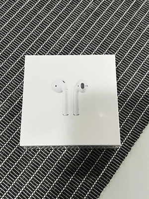 $117.50 • Buy Apple AirPods 2nd Generation With Charging Case *BRAND NEW*