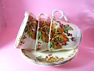 THREE GRINDLEY CREAM PETAL CUPS TWO SAUCERS C.1936 - 54 AUTUMN LEAVES & BERRIES • $55