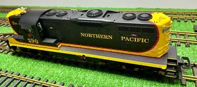 HTF Pristine G Scale NORTHERN PACIFIC GP-9 Diesel Loco -- NP -- USA R22124 • $375