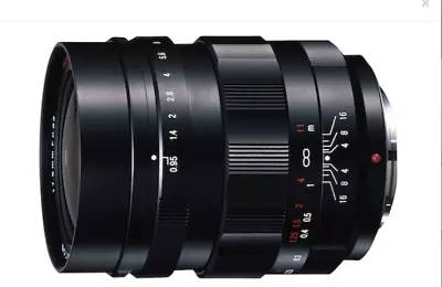 Voigtlander 17.5mm F/0.95 Nokton - Fair; Front Element Is Scratched • $478